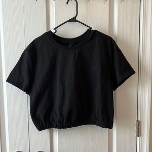 Black crop top with elastic waist NWT